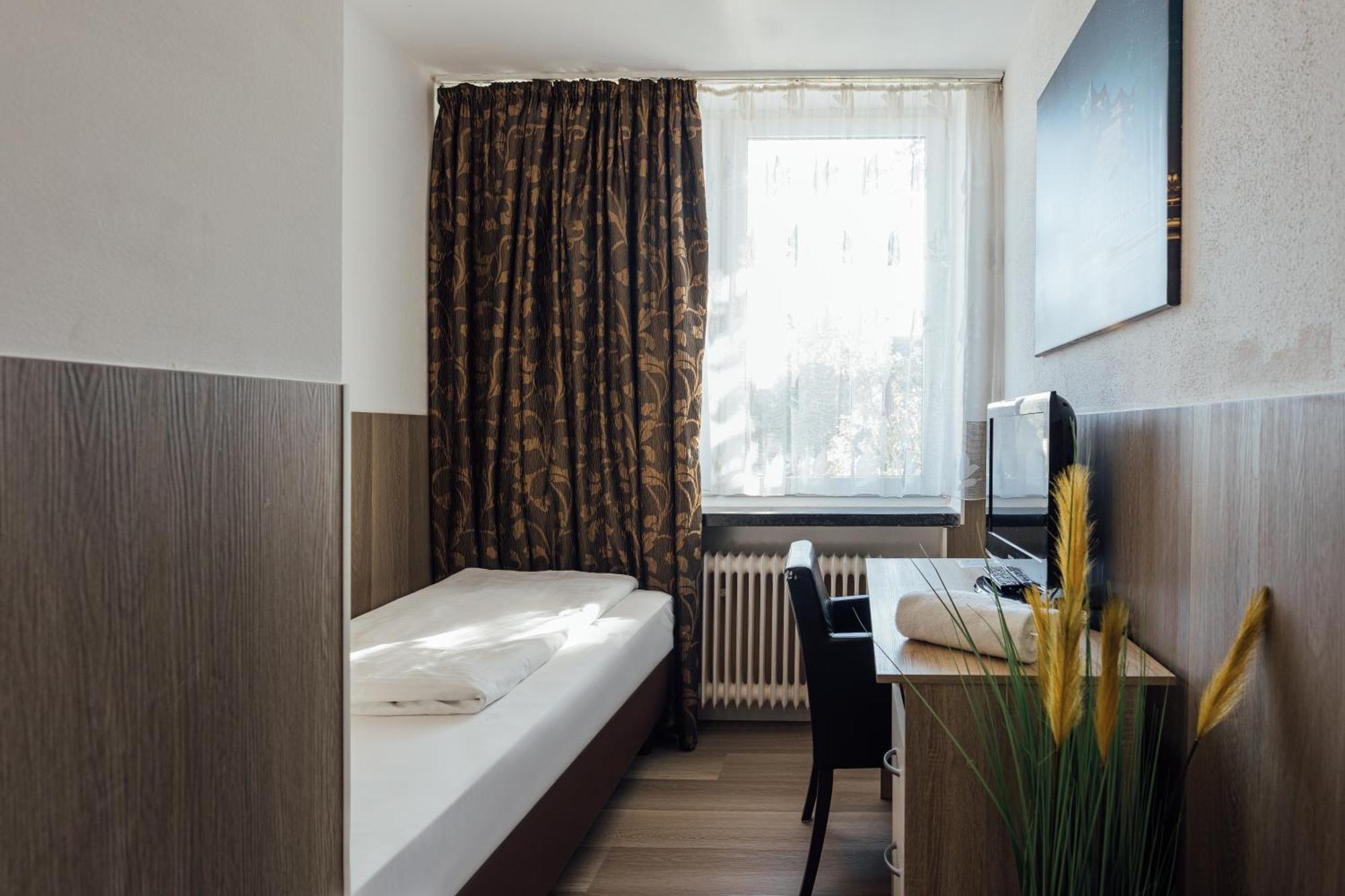 Hotel Hanseat 함브루크 외부 사진